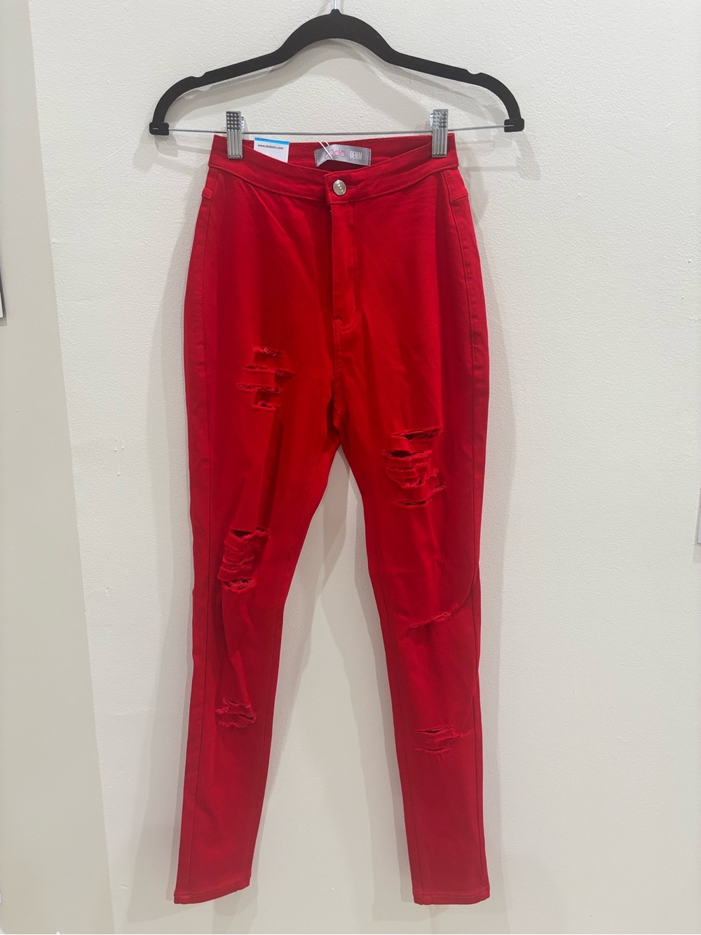NWT Red Distressed High-Waist Jeggings